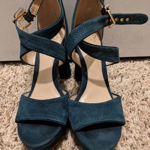 Vince Camuto Womens Shayla Leather Open Toe